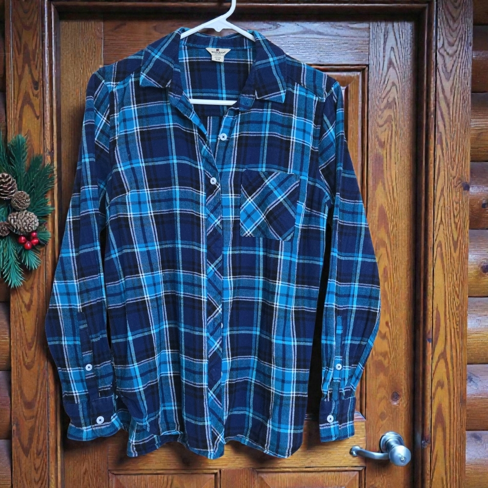 Vintage 90s Woolrich Flannel Shirt Blue Plaid Classic Outdoor / Grunge Sz M
